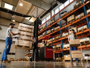 Revolutionierung des Materialhandlings: Die Zukunft der Logistik- und Lagerlösungen